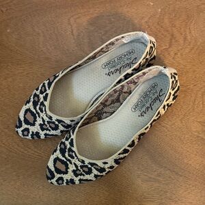 Skechers Women's Animal Print Flats